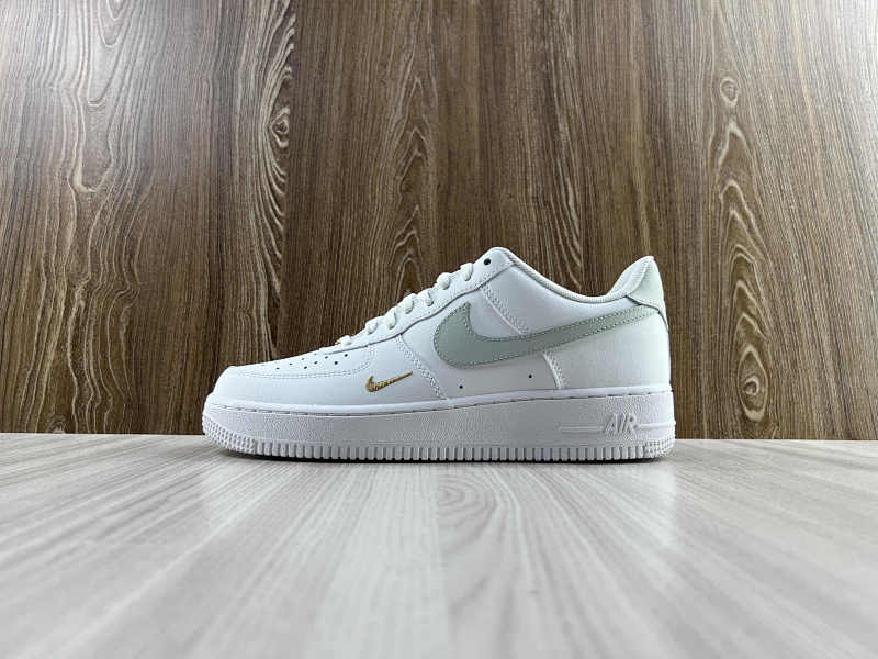 NIKE AIR FORCE 1 (55)