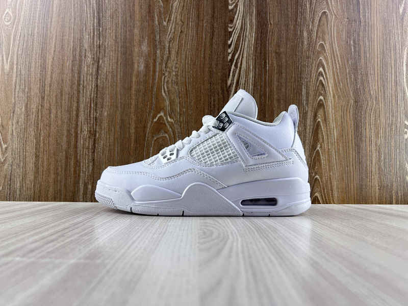 NIKE AIR JORDAN 4 (6)