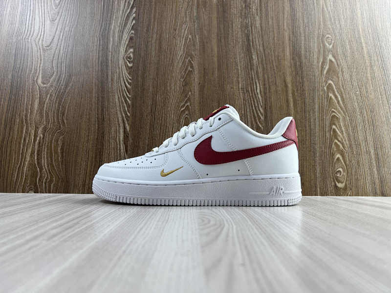 NIKE AIR FORCE 1 (57)