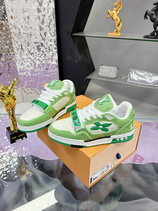LOUIS VUITTON SHOES (7)