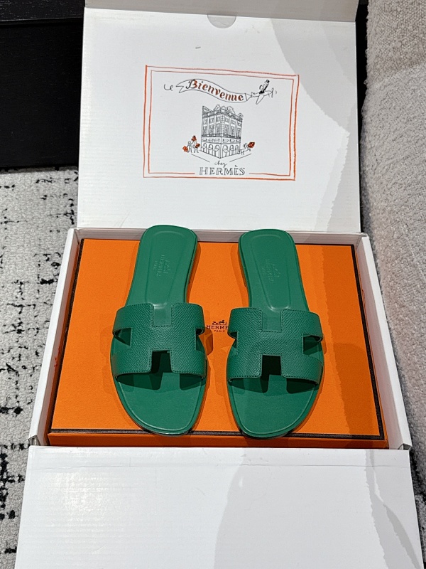 HERMES SHOES (579)