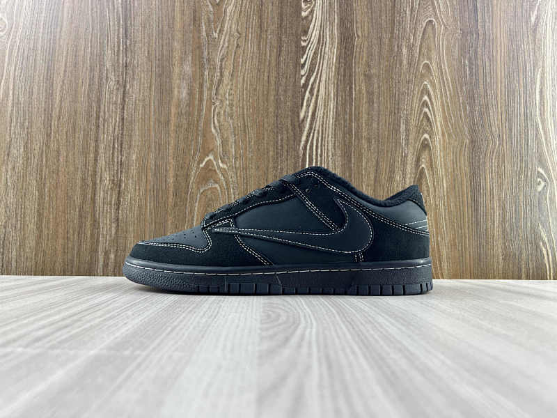 NIKE DUNK (352)