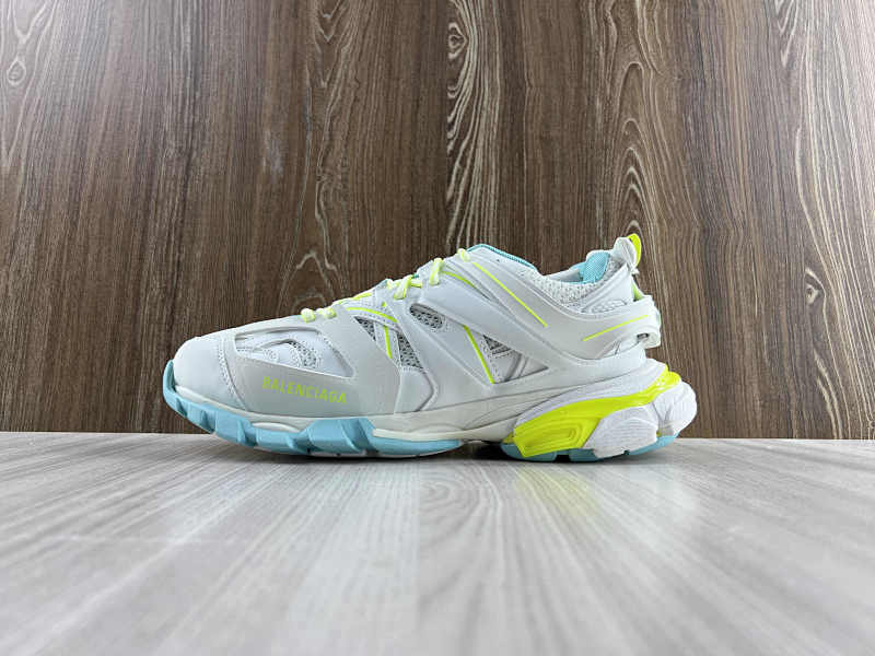 BALENCIAGA SHOES (274)