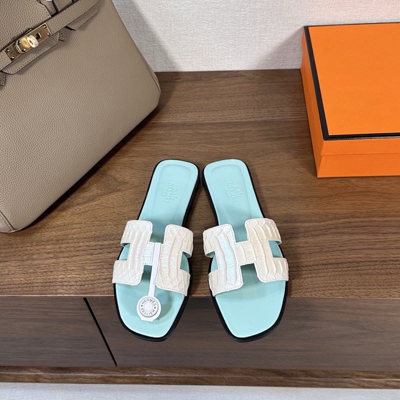 HERMES SHOES (598)