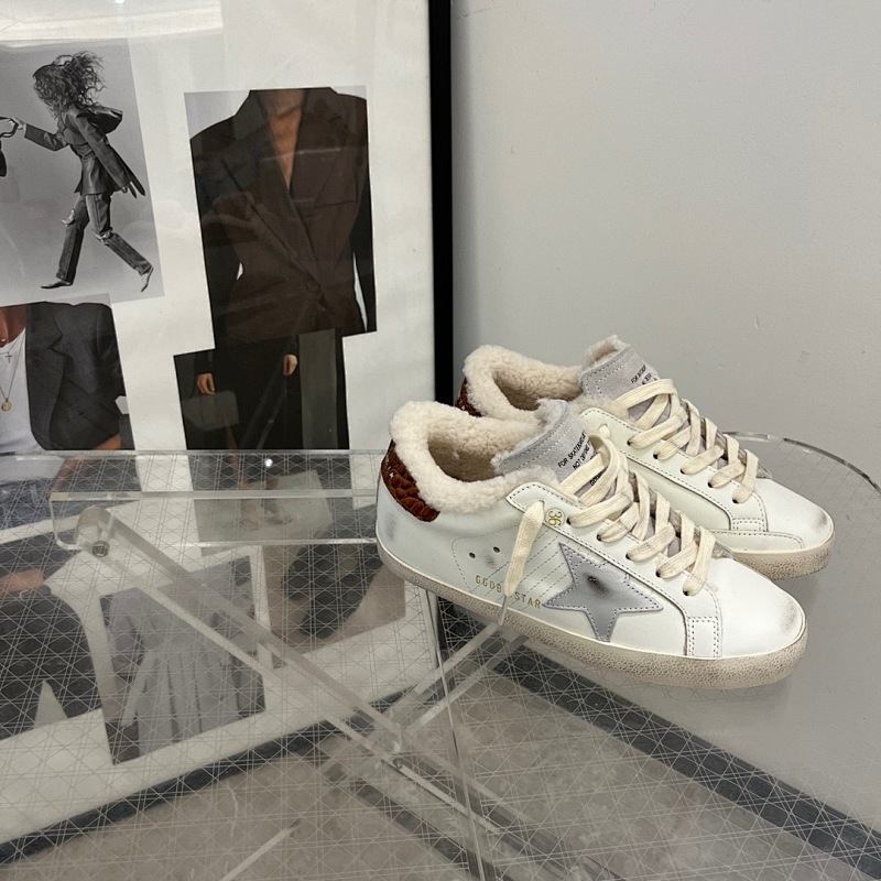 GOLDEN GOOSE SHOES (46)