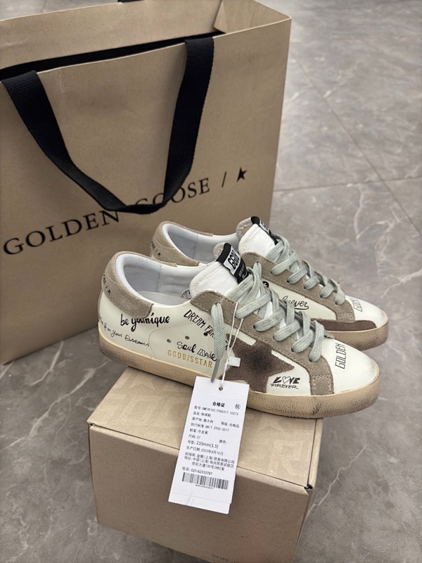 GOLDEN GOOSE SHOES (17)