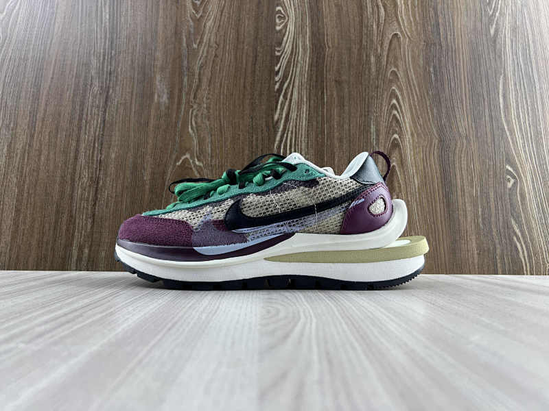 NIKE SACAI (8)