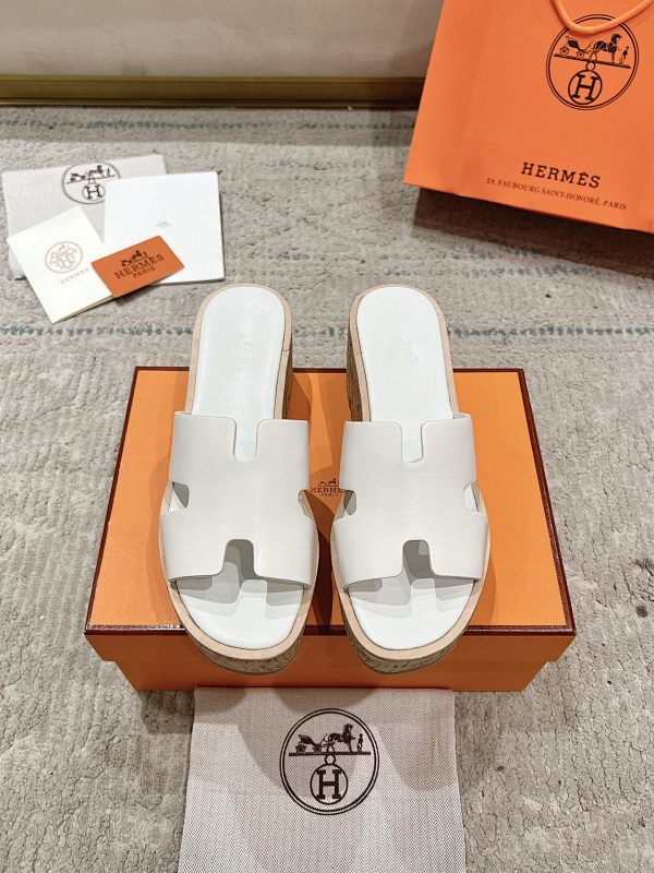 HERMES SHOES (409)
