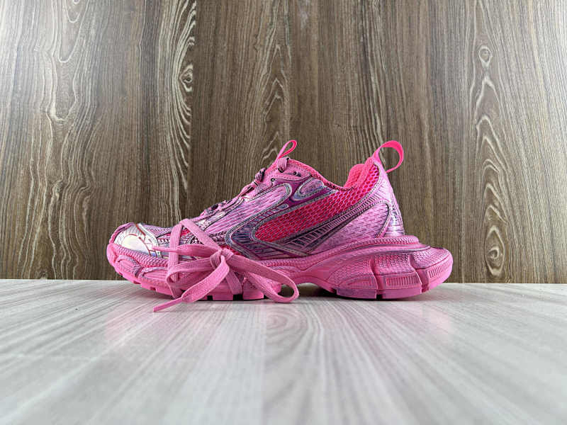 BALENCIAGA SHOES (104)