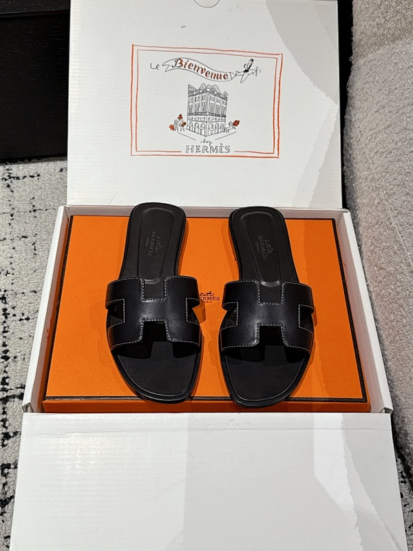 HERMES SHOES (489)