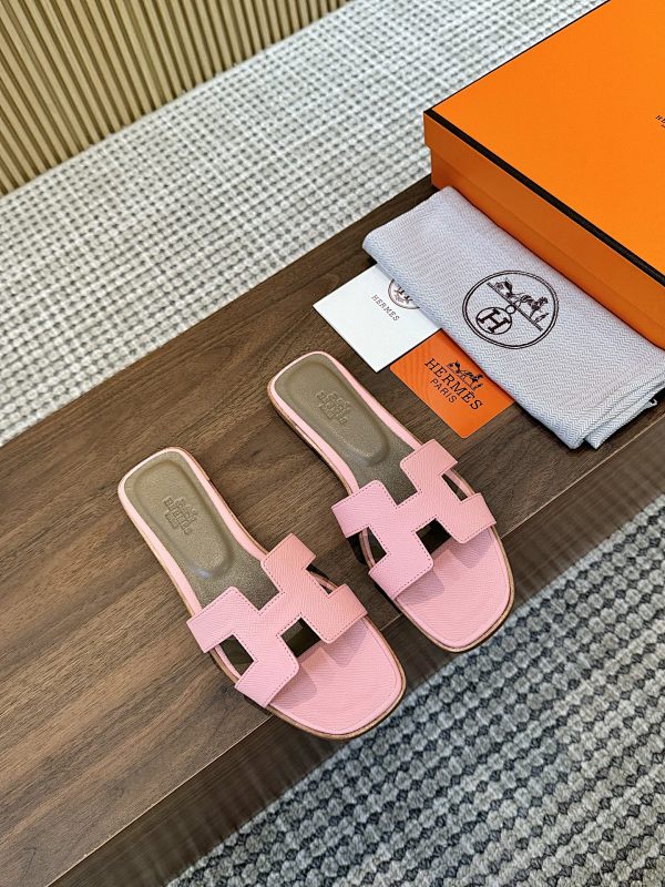 HERMES SHOES (456)