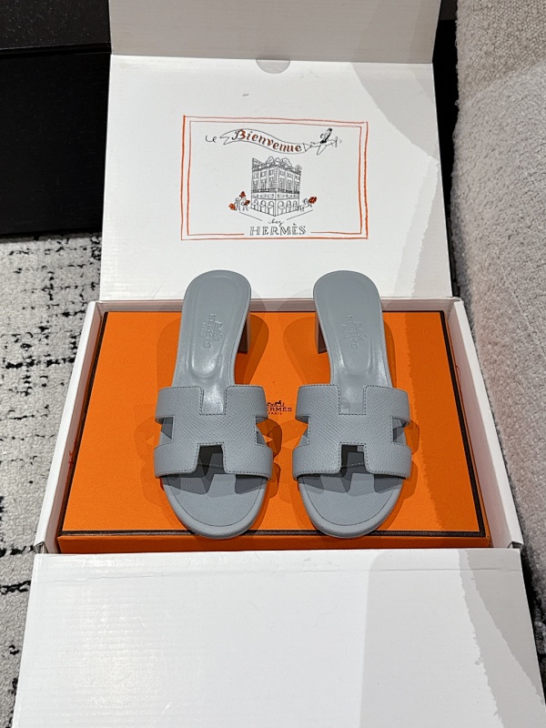 HERMES SHOES (559)