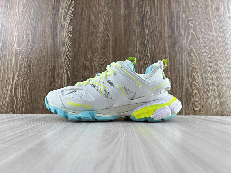 BALENCIAGA SHOES (159)