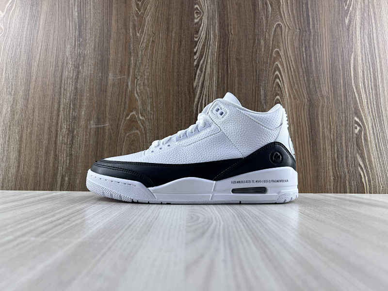 NIKE AIR JORDAN 3 (21)