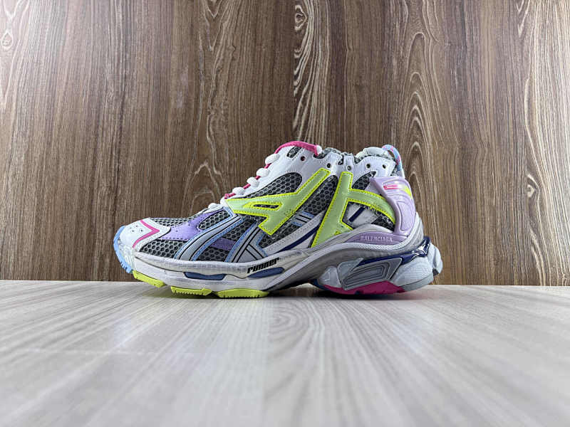 BALENCIAGA SHOES (61)