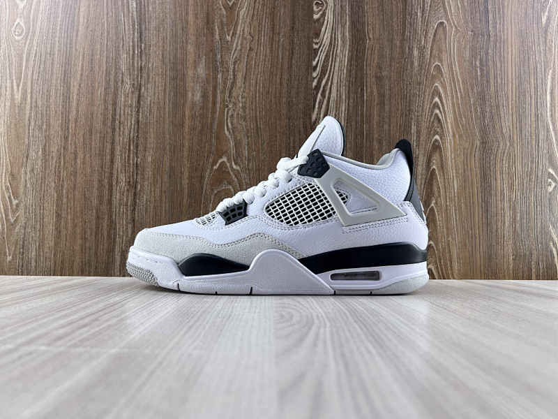 NIKE AIR JORDAN 4 (14)