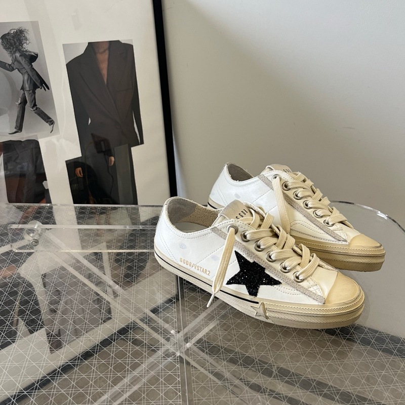 GOLDEN GOOSE SHOES (2437)