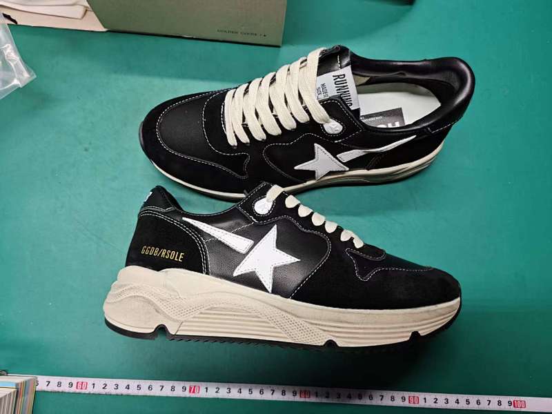 GOLDEN GOOSE SHOES (10)