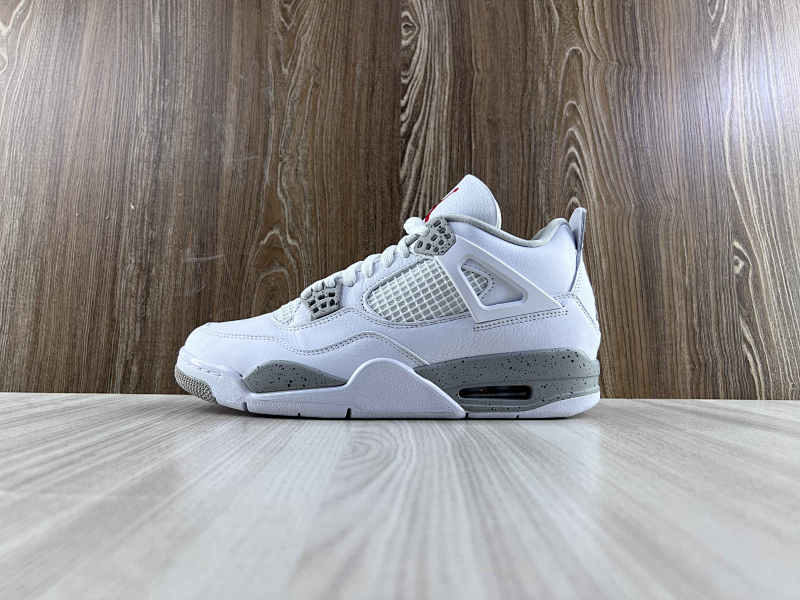 NIKE AIR JORDAN 4 (68)