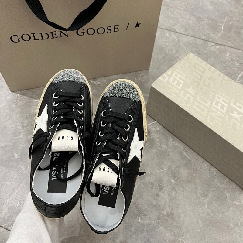 GOLDEN GOOSE SHOES (2440)