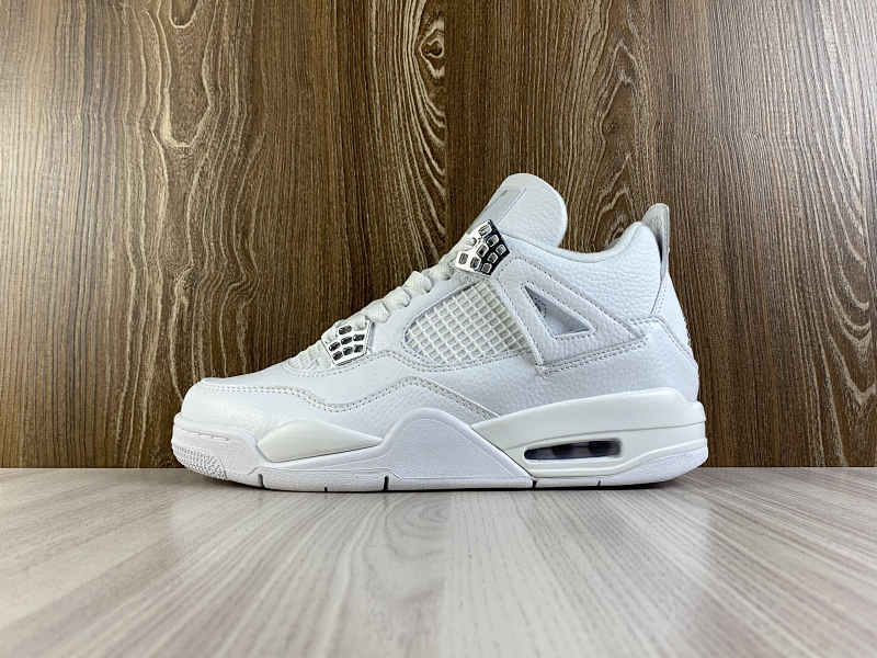 NIKE AIR JORDAN 4 (114)