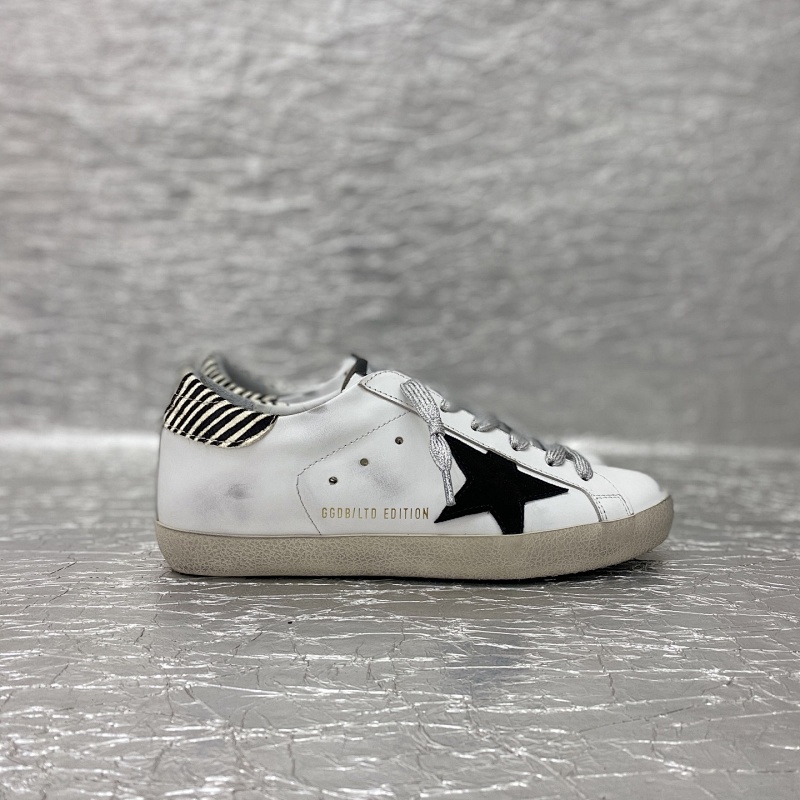 GOLDEN GOOSE SHOES (1100)