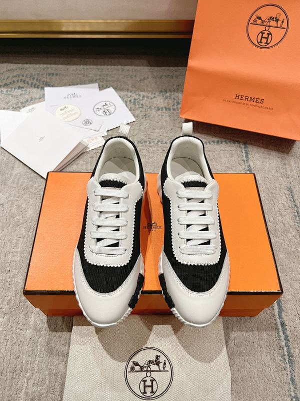 HERMES SHOES (168)
