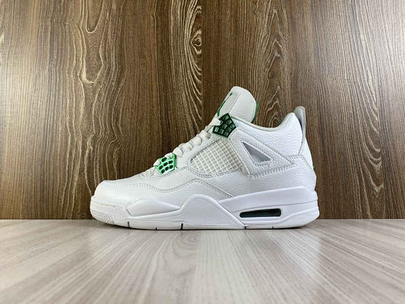 NIKE AIR JORDAN 4 (107)