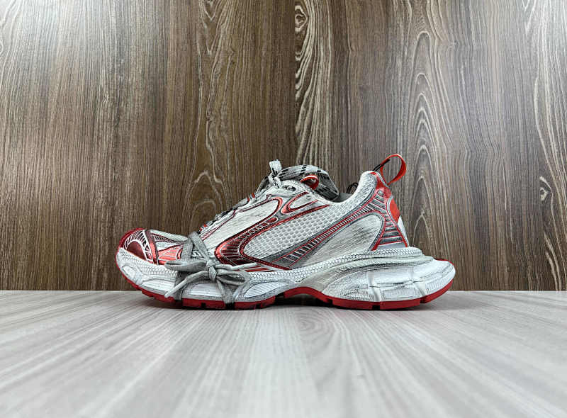 BALENCIAGA SHOES (312)