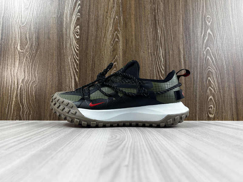 NIKE ACG MOUNTAIN (9)