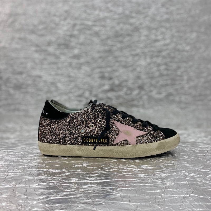 GOLDEN GOOSE SHOES (2068)
