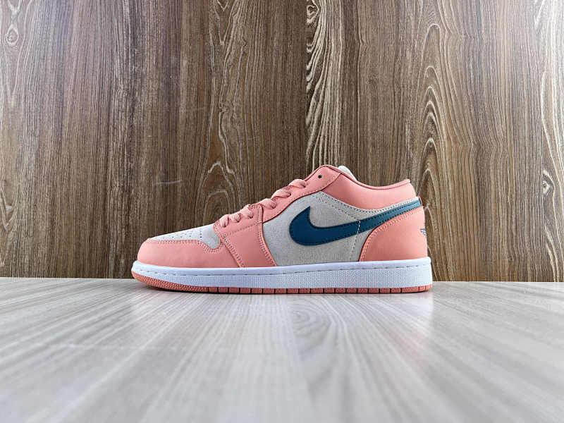 NIKE AIR JORDAN 1 LOW (99)