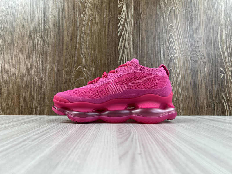 NIKE VAPORMAX (5)
