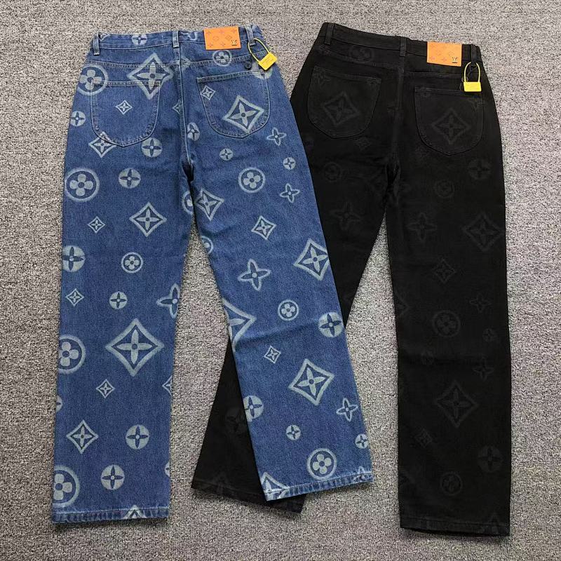 LOUIS VUITTON PANTS (56)
