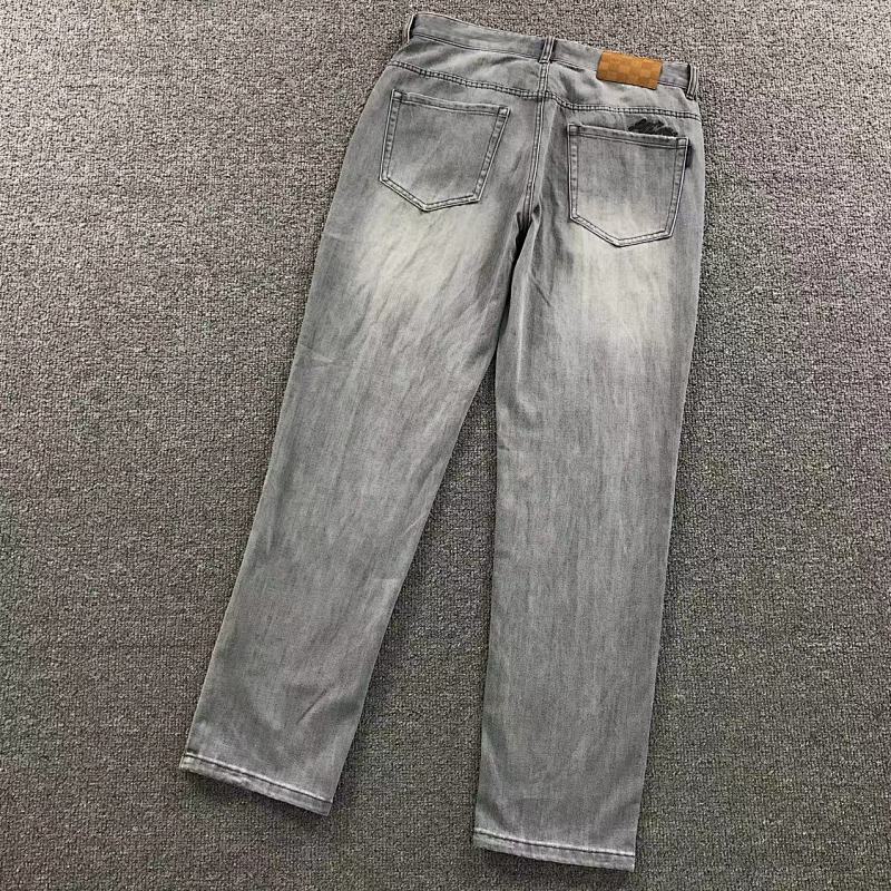 LOUIS VUITTON PANTS (31)