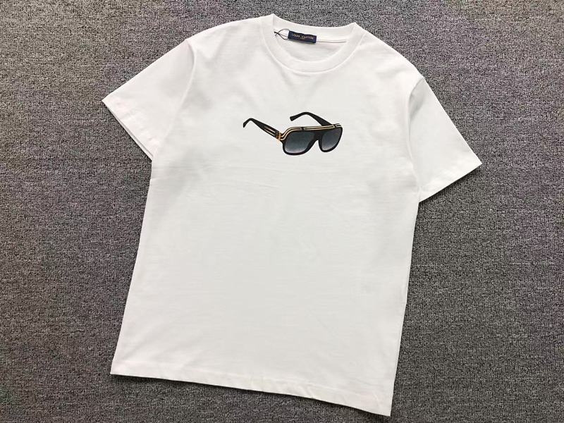 LOUIS VUITTON TSHIRTS (236)
