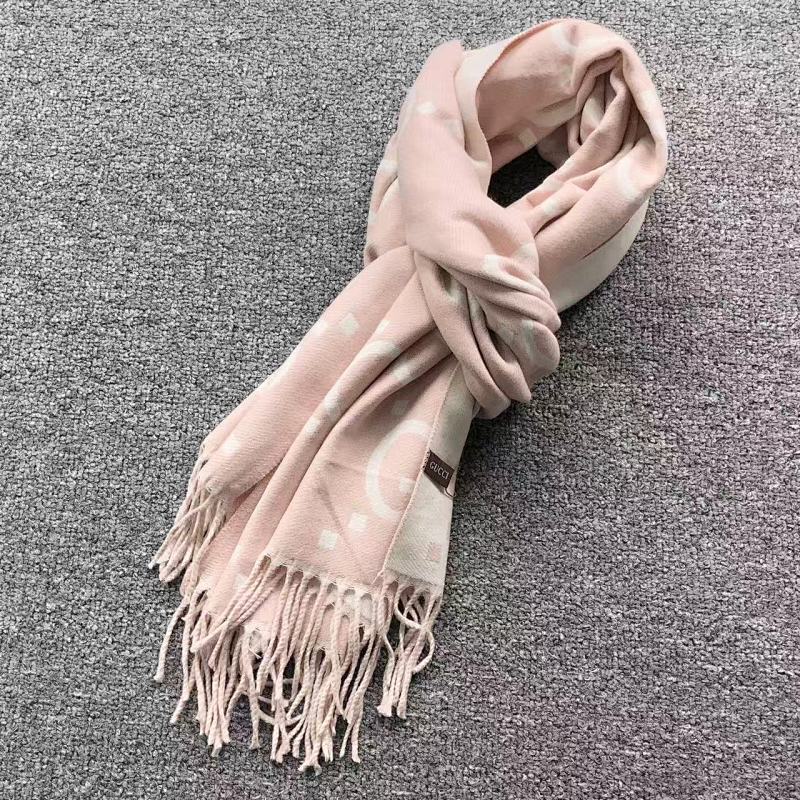 GUCCI SCARVES (3)