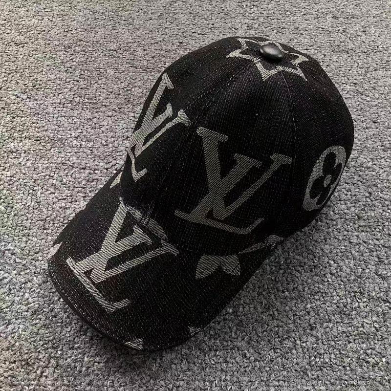 LOUIS VUITTON HATS (7)