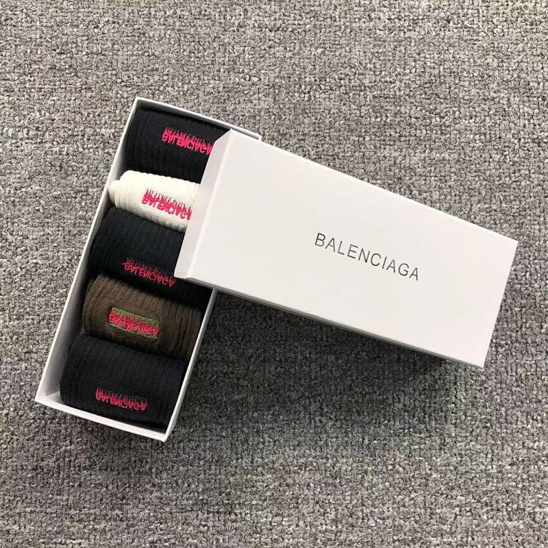 BALENCIAGA SOCKS (2)