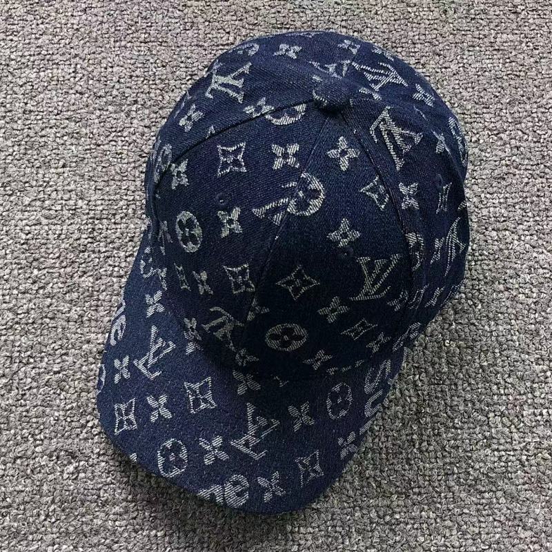 LOUIS VUITTON HATS (39)