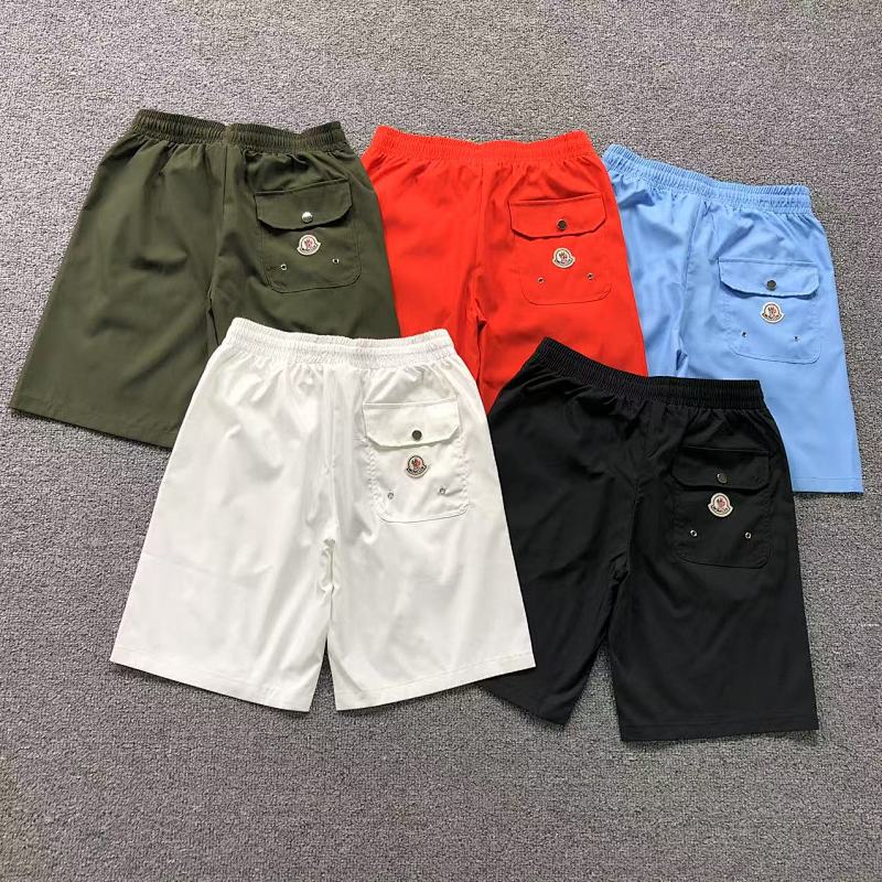 MONCLER SHORTS (21)