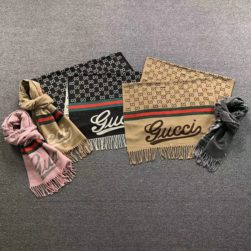 GUCCI SCARVES (7)
