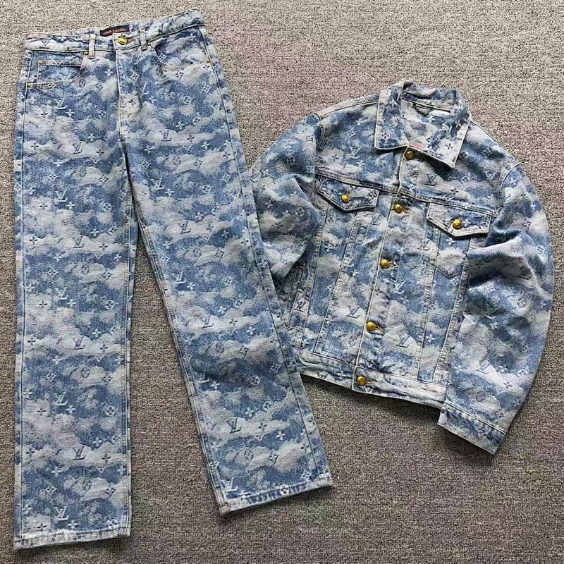 LOUIS VUITTON PANTS (73)