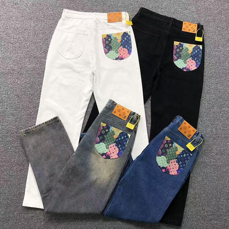 LOUIS VUITTON PANTS (137)