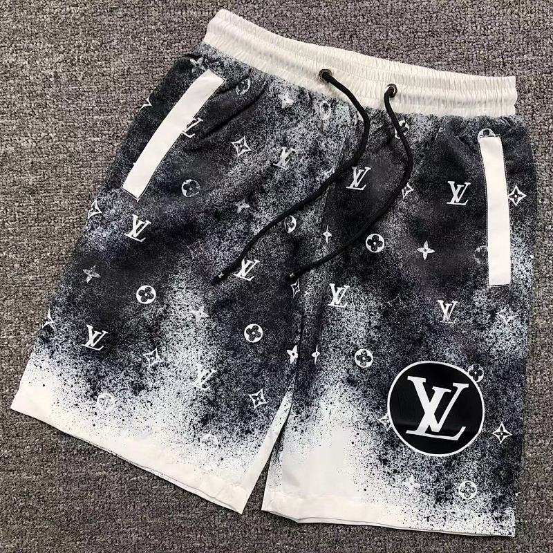 LOUIS VUITTON SHORTS (26)
