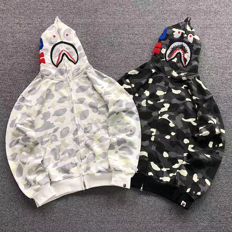 BAPE HOODIES (32)