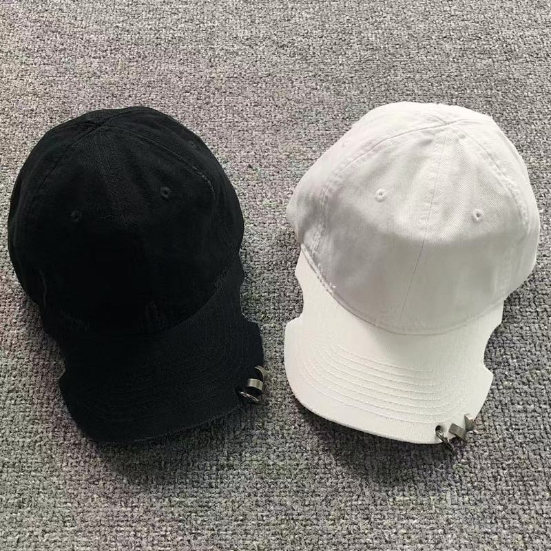 BALENCIAGA HATS (2)