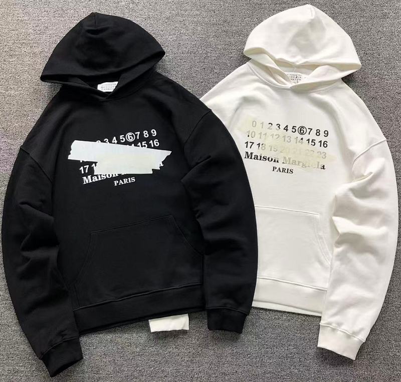 MAISON MARGIELA HOODIES (38)