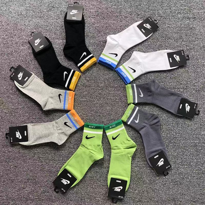 NIKE SOCKS (3)