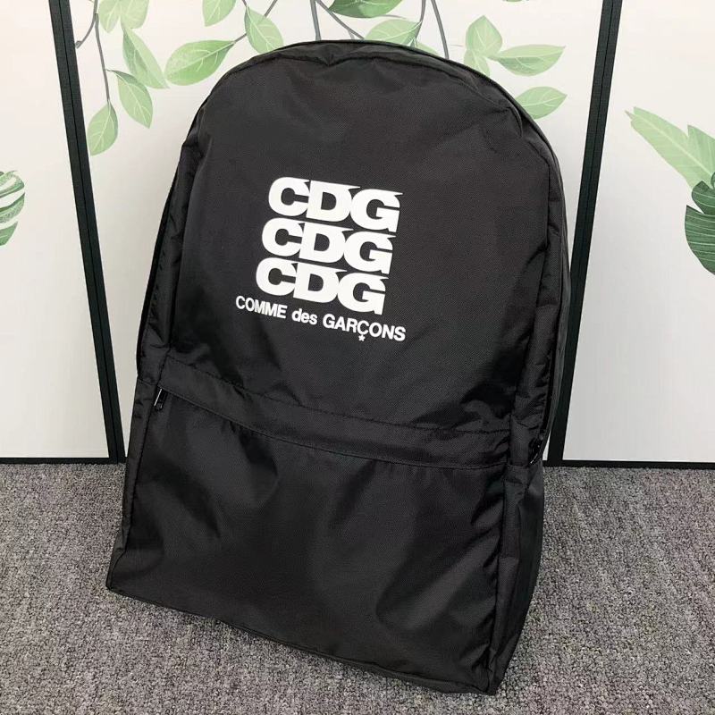 CDG BAGS (2)